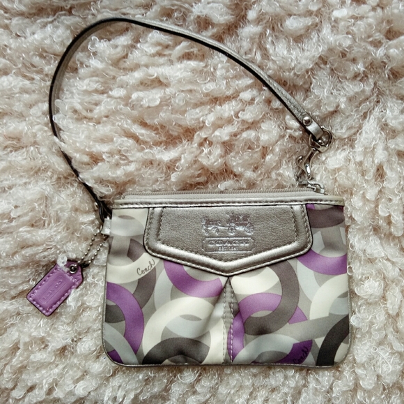 Coach Handbags - Coach heritage pleated wristlet